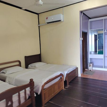 Restu Chalet Tioman Kampong Ayer Batang Eksteriør billede