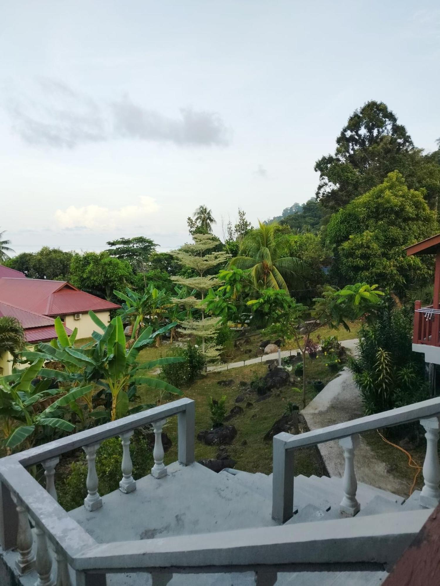 Restu Chalet Tioman Kampong Ayer Batang Eksteriør billede
