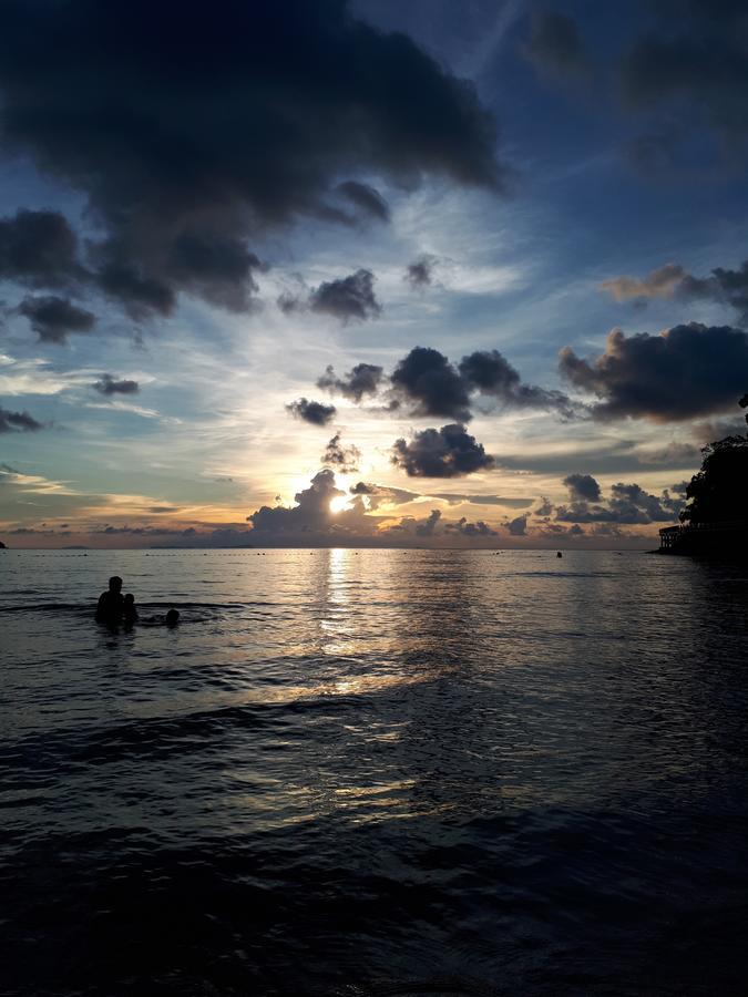 Restu Chalet Tioman Kampong Ayer Batang Eksteriør billede